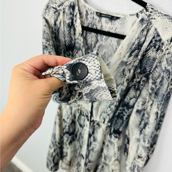 Zara Black Grey White Python Snake Print Button Down Long Sleeve Dress - Picture 10 of 10